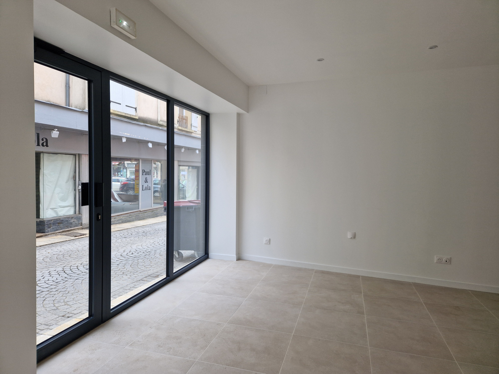 Image_, Local commercial, Étampes, ref :GELCO120013903