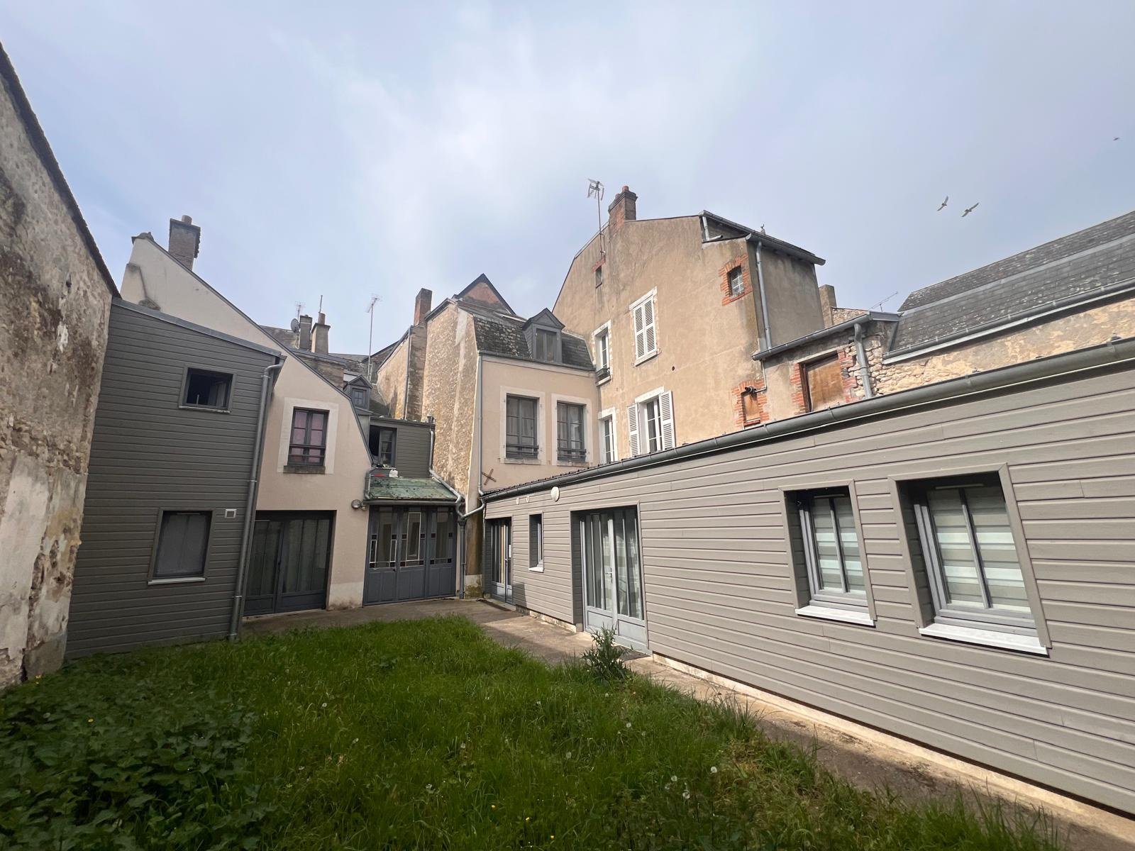 Image_, Immeuble, Pithiviers, ref :GEVIM120014003