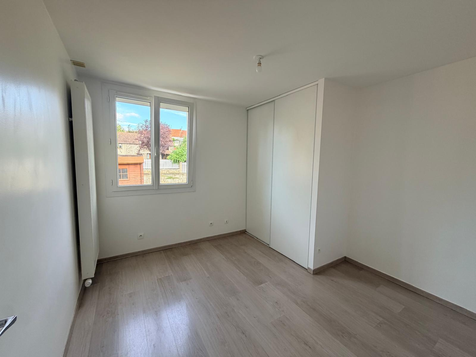 Image_, Duplex, Bruyères-le-Châtel, ref :GELDU120014063