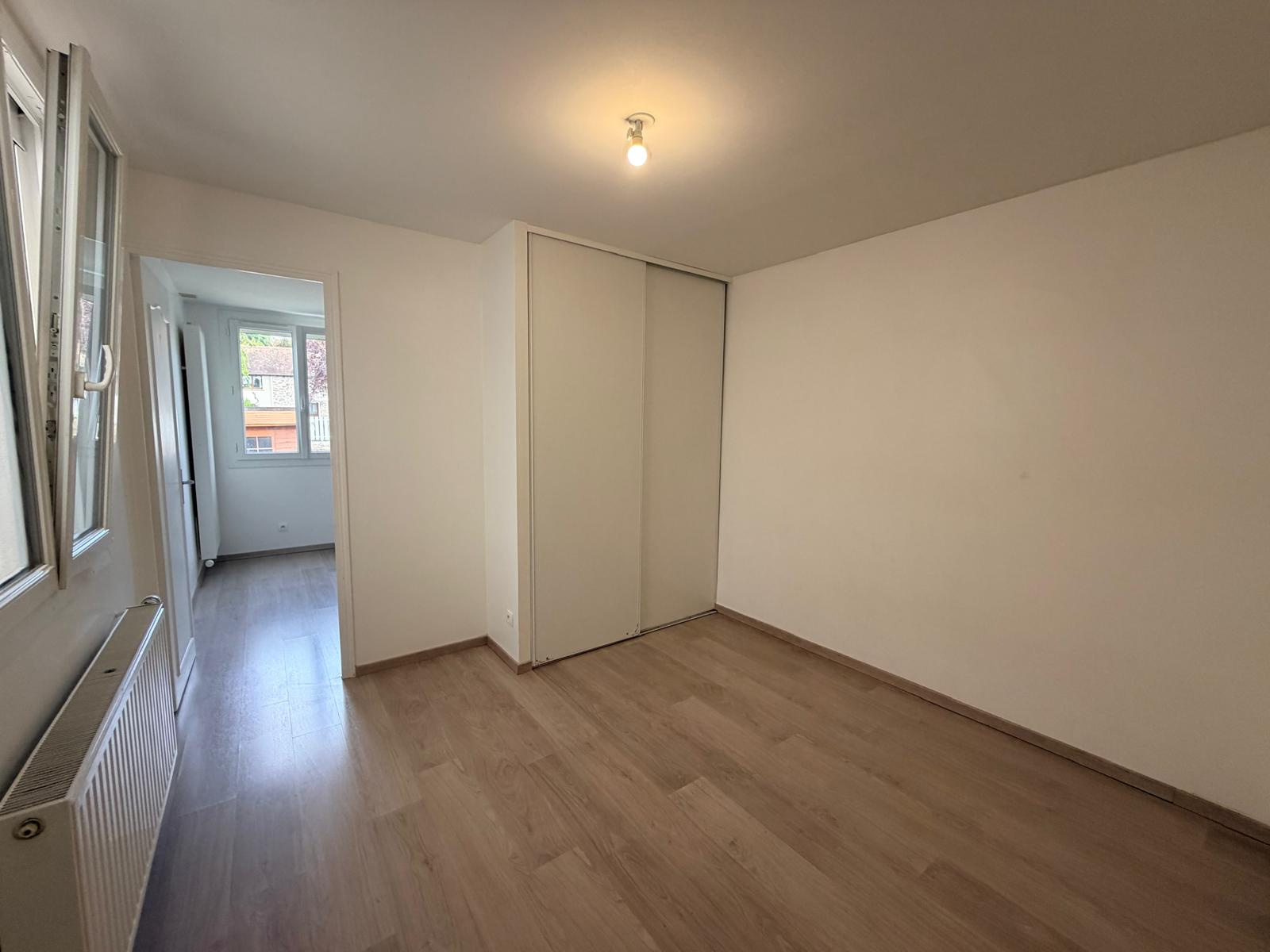 Image_, Duplex, Bruyères-le-Châtel, ref :GELDU120014063