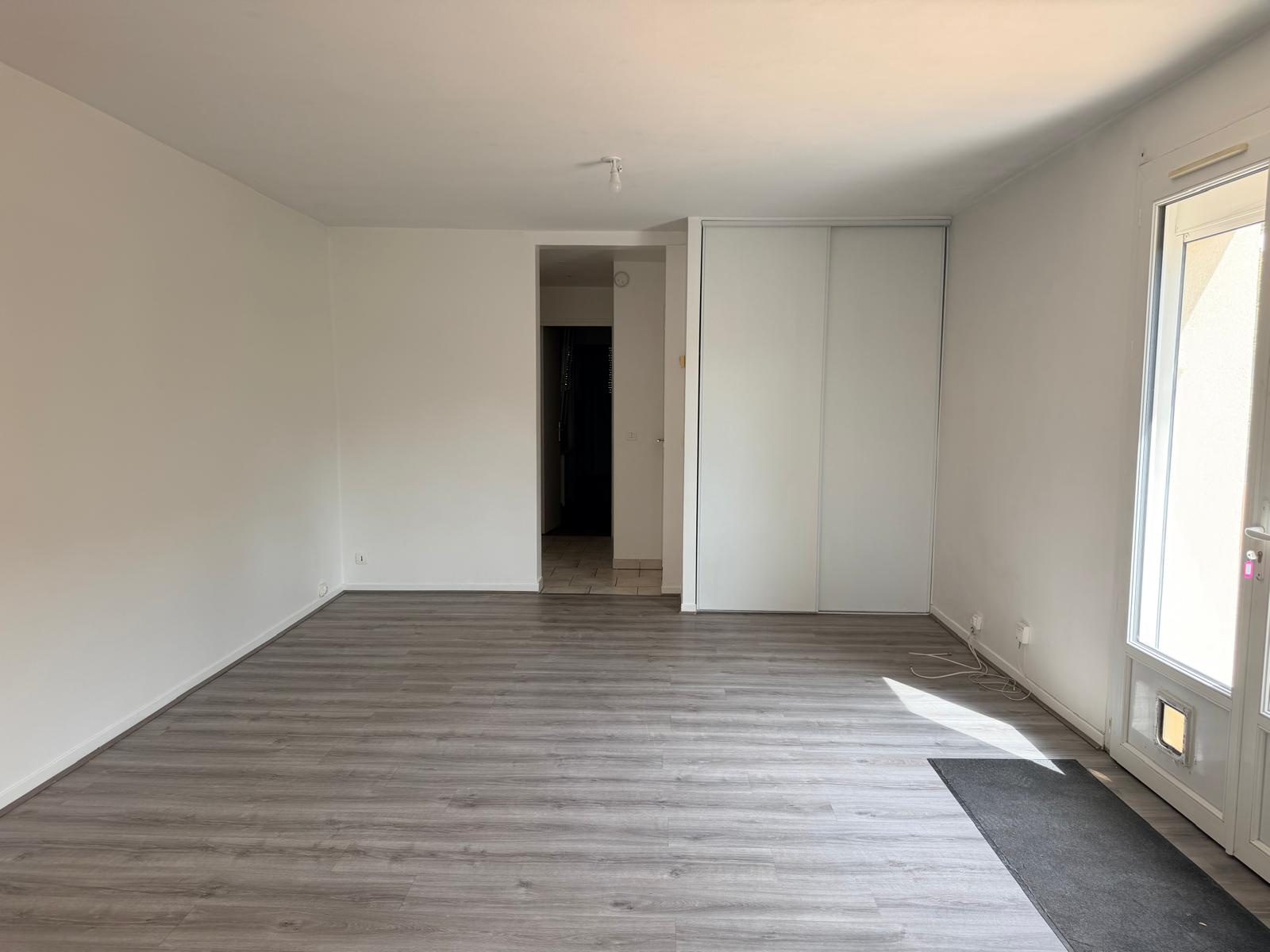 Image_, Duplex, Bruyères-le-Châtel, ref :GELDU120014063