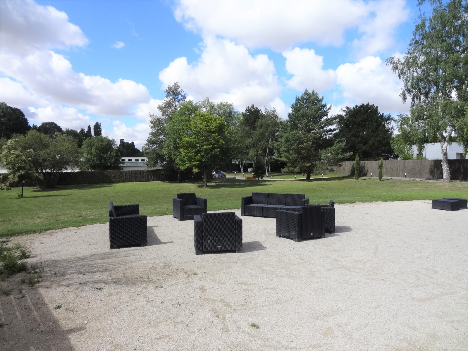 Image_, Local d'activité, Dourdan, ref :SJVCO20013019