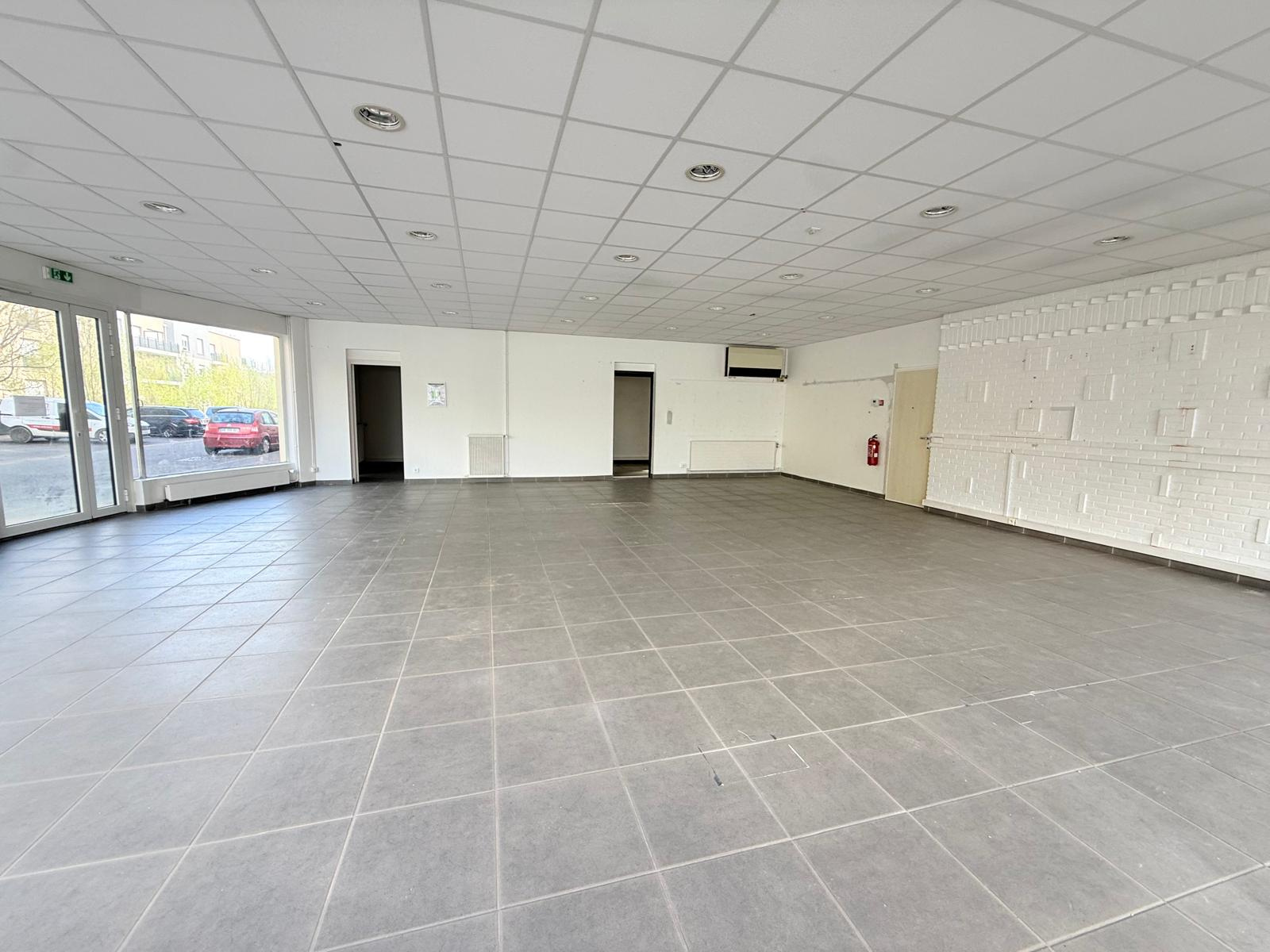 Image_, Murs commerciaux, Étampes, ref :GVVCO170013975