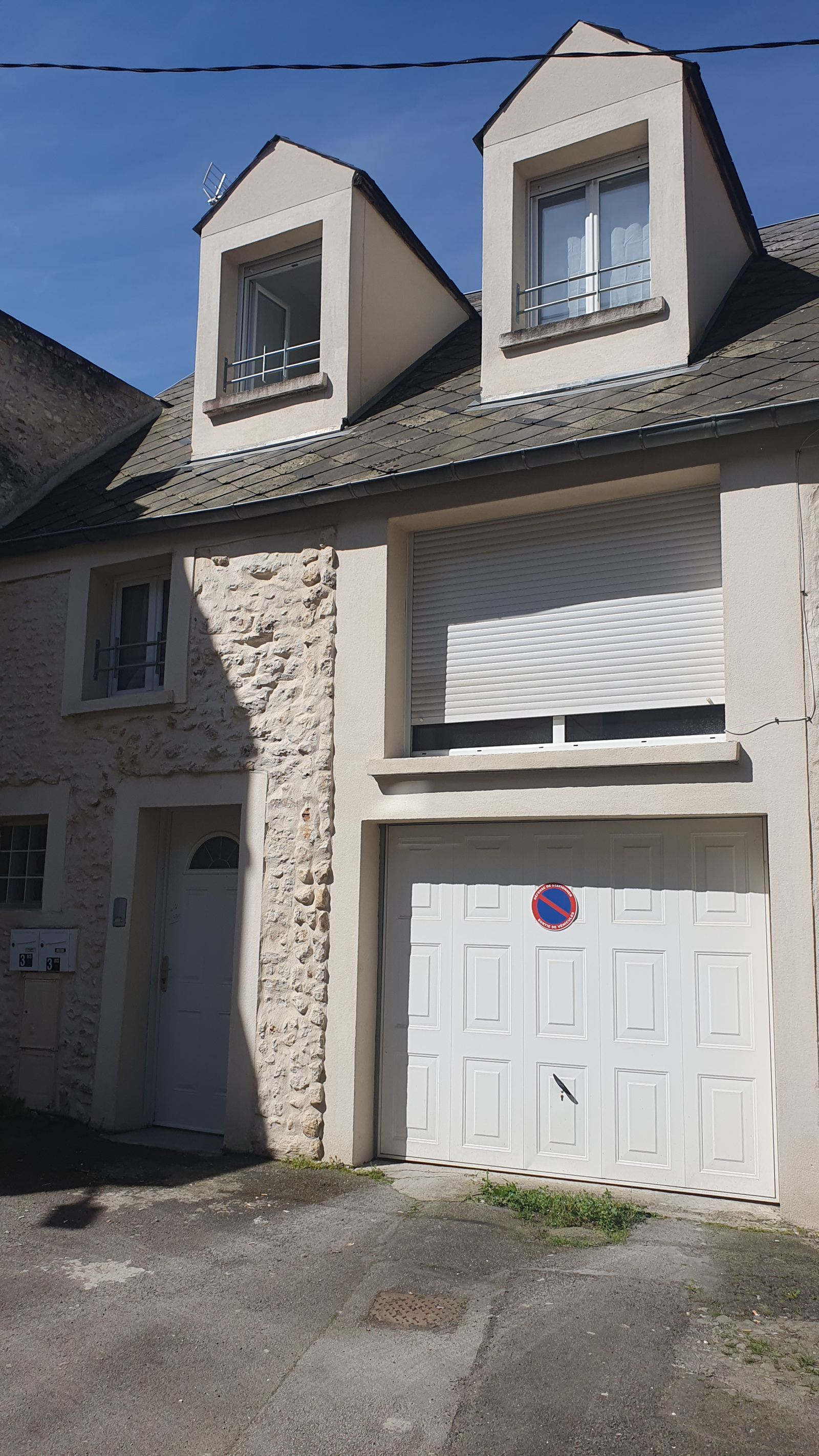 Image_, Studio, Pussay, ref :GELST120013632