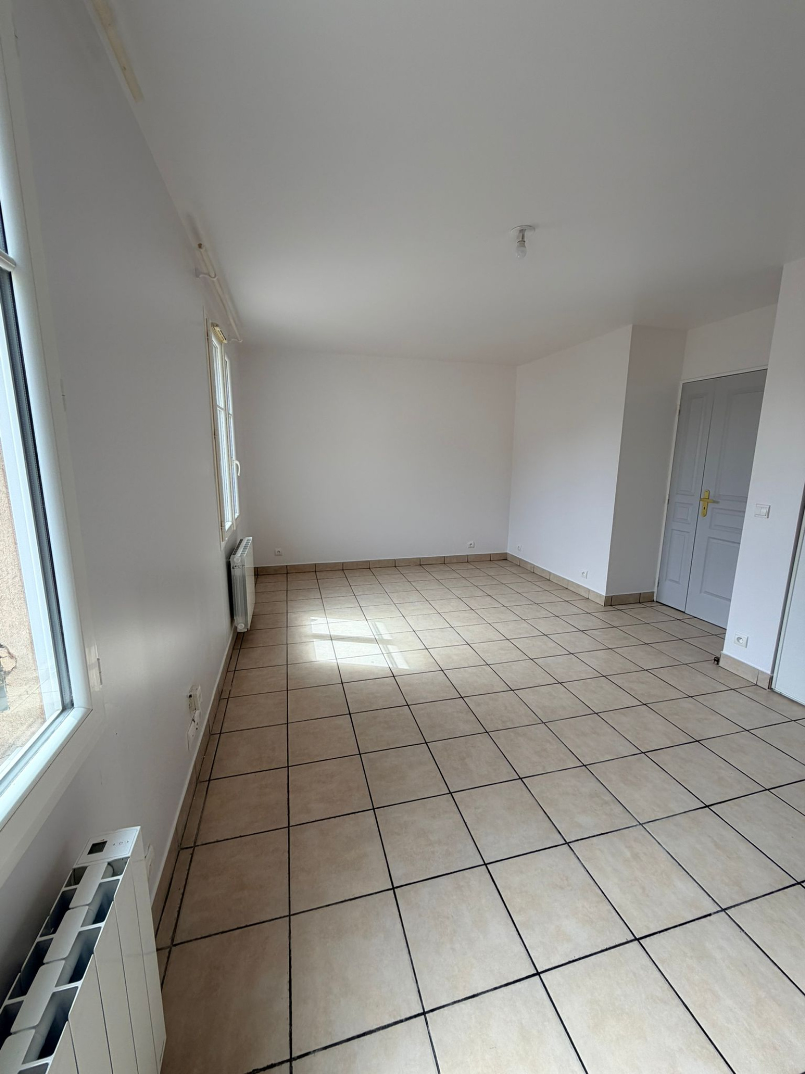 Image_, Studio, Étampes, ref :GELST120014037