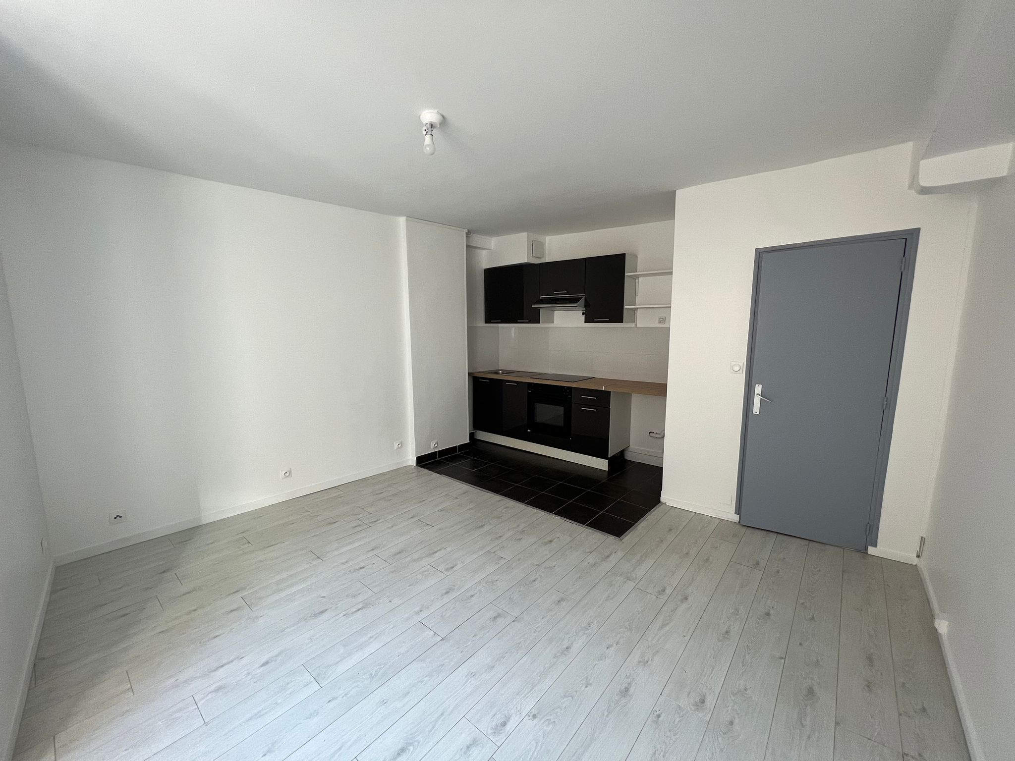 ÉTAMPES   Centre-ville   Appartement 2 pièces